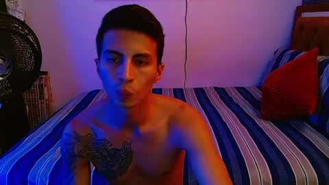 velk_hot1 online show from May 2026 04:44:02 PM