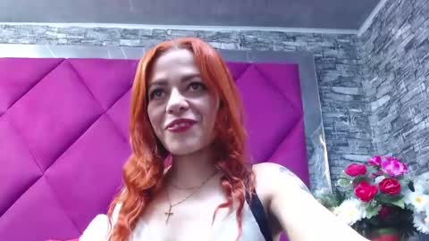 vellaparis online show from January 2025 12:36:02 PM