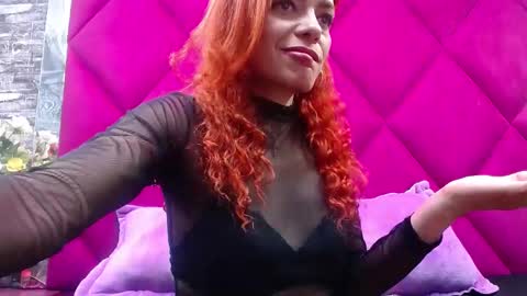 vellaparis online show from January 2025 03:50:01 PM