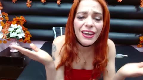 vellaparis online show from January 2025 01:32:01 PM