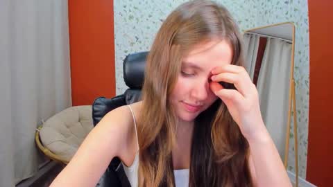 velvet_cherry online show from February 2025 03:38:02 PM