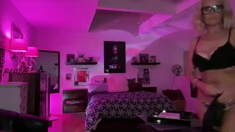 VelvetBarbie online show from January 2025 12:06:02 AM