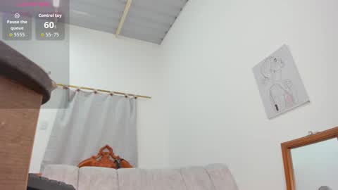 Velvetluna online show from March 2026 01:49:01 PM