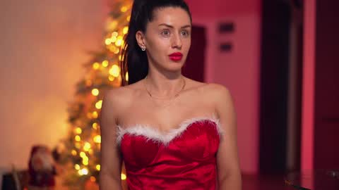 Adalline online show from December 2024 09:28:02 AM