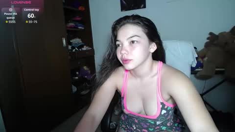 Venelope 3 online show from January 2026 12:27:02 AM