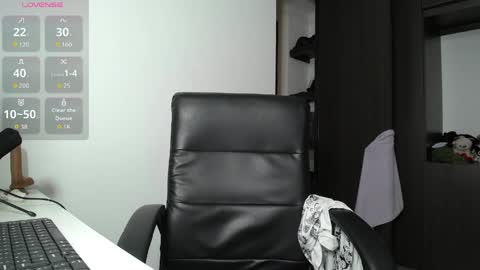 Venelope 3 online show from April 2026 03:24:02 AM