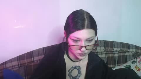 Naly online show from April 2026 03:53:02 PM