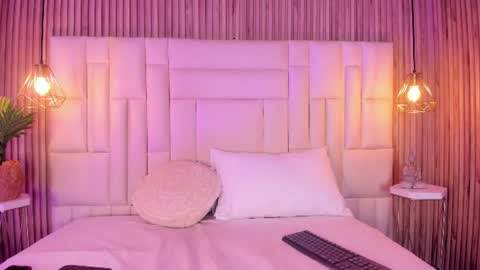 venez sofia  online show from June 2026 10:56:02 PM