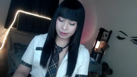 veniceseduction online show from April 2026 02:10:01 PM