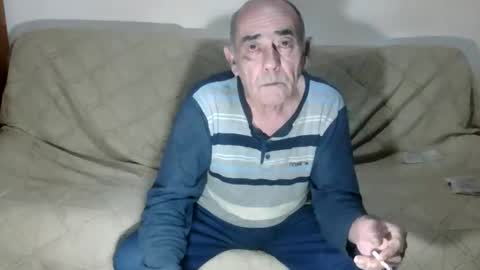 Snapshot of ventura50 chatting on November 2025 06:12:01 AM ventura50 online show from November 2025 06:12:01 AM