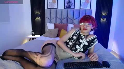 Snapshot of venus_999_ chatting on June 2026 10:08:01 PM venus_999_ online show from June 2026 10:08:01 PM