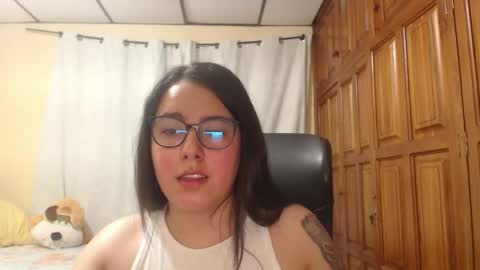 Snapshot of venus_cat_ chatting on May 2026 02:20:02 AM Venus online show from May 2026 02:20:02 AM