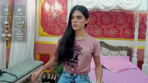 VENUS online show from January 2025 01:33:02 PM