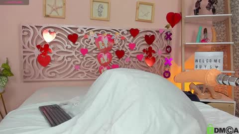 Snapshot of venus_kim_ chatting on February 2025 12:33:01 PM .. online show from February 2025 12:33:01 PM