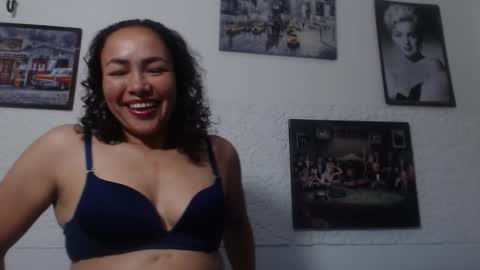 venus_lov online show from October 2025 10:49:01 AM