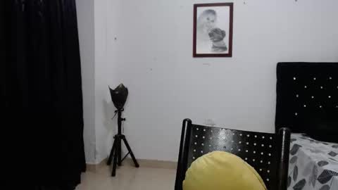 Snapshot of venus_menoza chatting on October 2025 12:50:01 PM venus_menoza online show from October 2025 12:50:01 PM