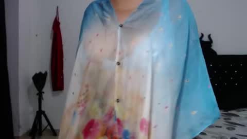 venus_menoza online show from November 2025 01:54:02 PM