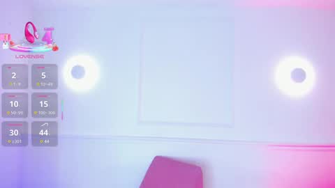 Snapshot of venus_nite chatting on September 2025 12:27:02 PM venus_nite online show from September 2025 12:27:02 PM