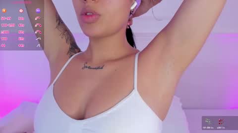 Snapshot of venus_nite chatting on September 2025 12:28:01 PM venus_nite online show from September 2025 12:28:01 PM