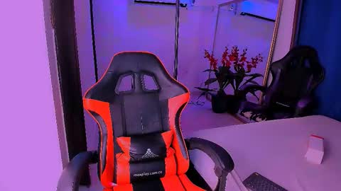 venus_velvet online show from October 2025 12:42:02 AM