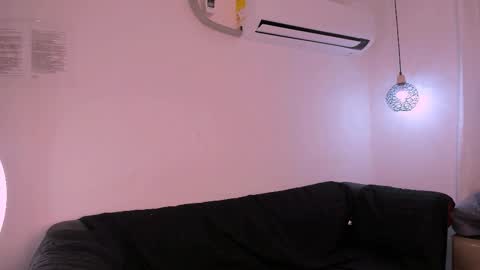 venus_velvet online show from October 2025 08:28:01 AM