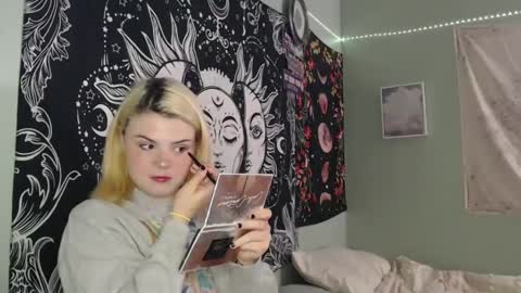 Snapshot of venusastar chatting on September 2025 01:27:01 PM Miss Venus online show from September 2025 01:27:01 PM