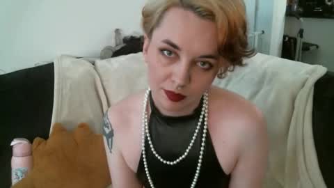 Snapshot of venusianplay chatting on October 2025 05:06:02 PM venusian online show from October 2025 05:06:02 PM