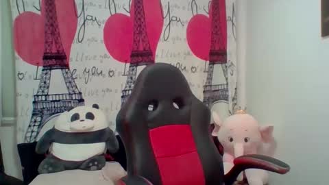 VENUSINA07 online show from April 2026 04:54:01 AM