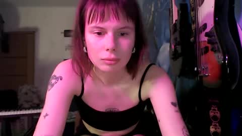 venusxsweetxangel online show from November 2025 02:52:02 PM