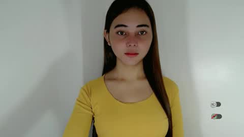 Snapshot of veola_sexy chatting on September 2025 11:40:02 PM veola_sexy online show from September 2025 11:40:02 PM