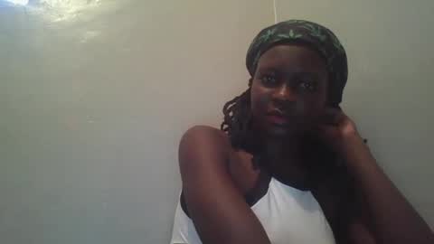 vera_bright online show from February 2025 03:52:01 PM