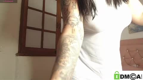 Vera Lux online show from May 2026 10:04:02 PM