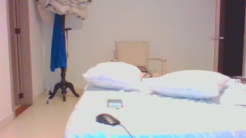 vergagolosa22 online show from February 2025 05:09:02 AM