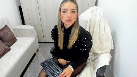 Catalina online show from October 2025 12:05:02 PM