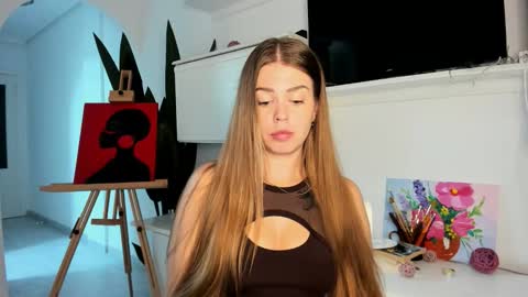 Snapshot of veronarolls chatting on October 2025 10:19:01 PM Lolitalolz online show from October 2025 10:19:01 PM