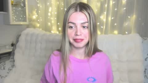 Lolitalolz online show from January 2026 08:36:02 PM