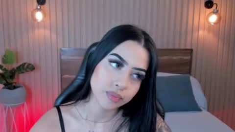 VERONICA online show from January 2025 07:16:01 PM