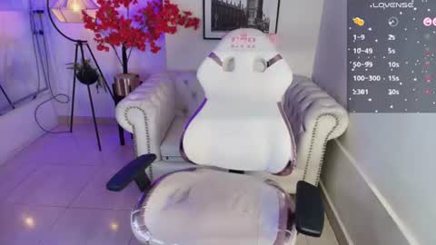 veronica online show from July 2026 07:51:01 PM