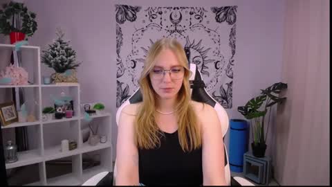 VERONICA online show from February 2025 06:34:02 AM