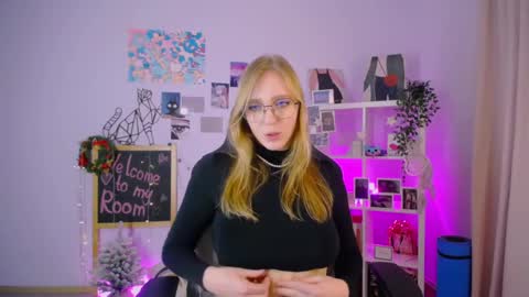 VERONICA online show from February 2025 09:26:02 PM