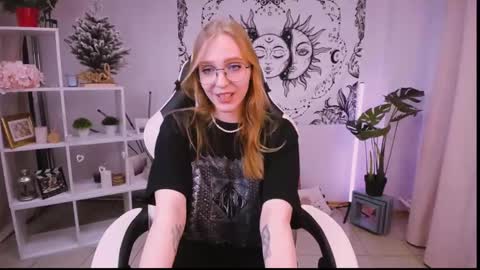 VERONICA online show from February 2025 03:38:01 PM