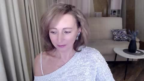 Helen online show from January 2025 04:49:01 AM