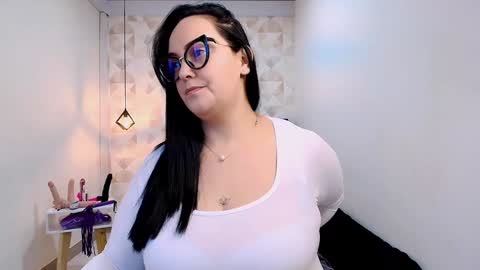 veroniicabbw online show from January 2025 02:46:01 PM