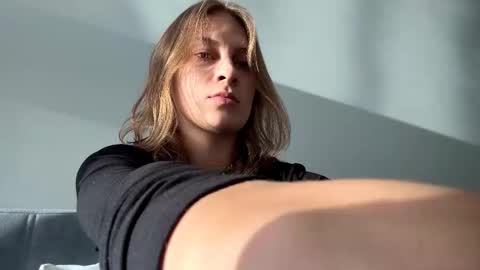 Kelly online show from March 2026 01:52:01 PM