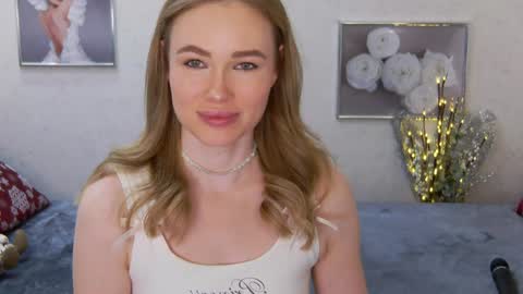 Snapshot of veronikamitchel chatting on December 2024 04:00:01 PM Veronika online show from December 2024 04:00:01 PM