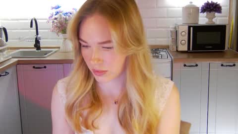 Snapshot of veronikamitchel chatting on October 2025 02:51:02 PM Veronika online show from October 2025 02:51:02 PM