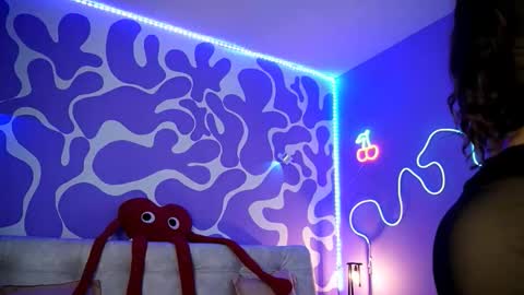 Snapshot of verosmit1 chatting on November 2025 09:48:02 PM online show from November 2025 09:48:02 PM