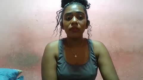 verronique1511 online show from February 2025 04:00:02 PM