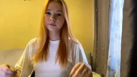 Snapshot of vertiegartrell chatting on June 2026 01:36:01 PM Lina online show from June 2026 01:36:01 PM
