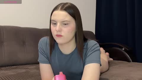 Karina followed me bb online show from November 2025 07:41:02 AM